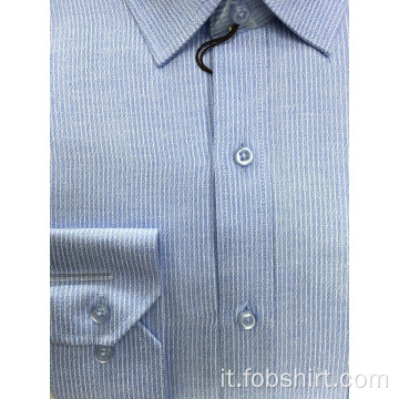 Camicia da lavoro tinta in filo di buona qualità